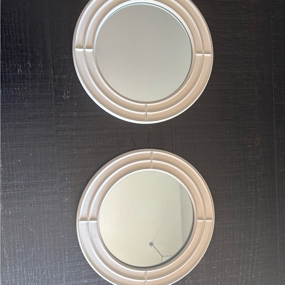 Elegant Round Wall Mirror Set - Cream